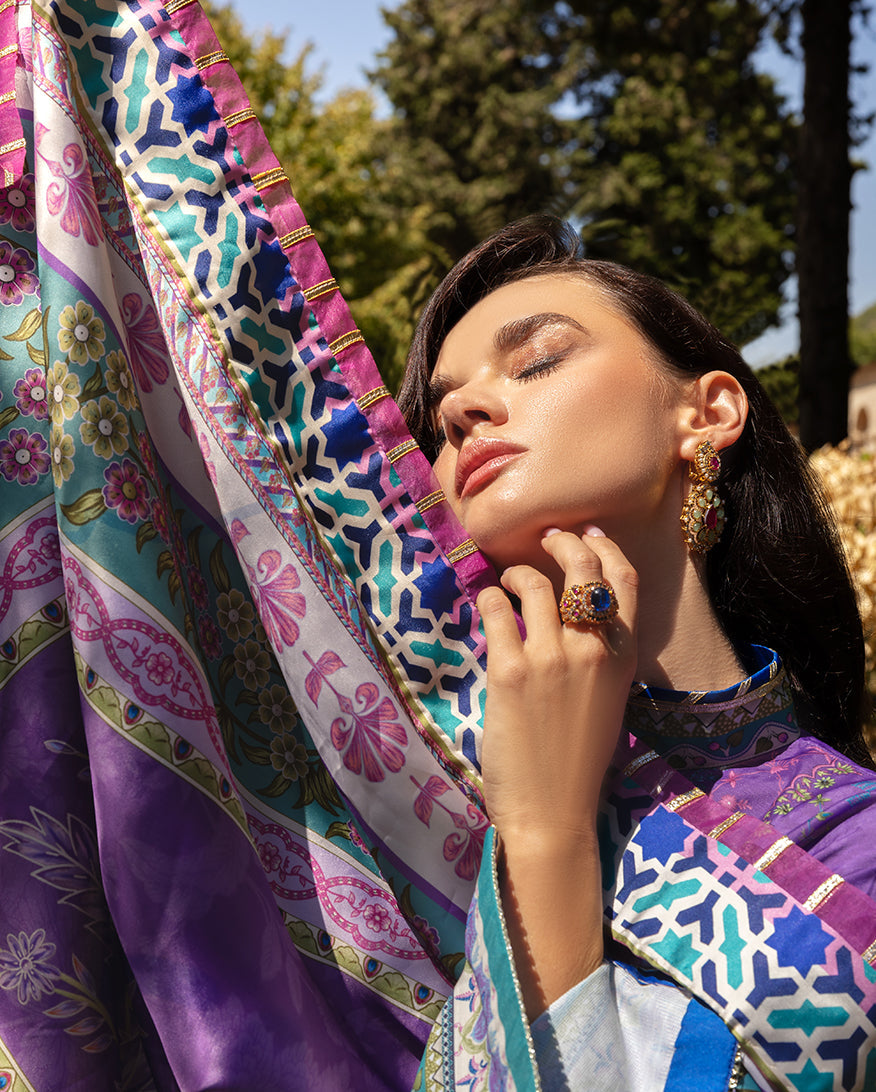 Cosmic Spindle | NIRVANA PRINTED SILK | MUSHQ