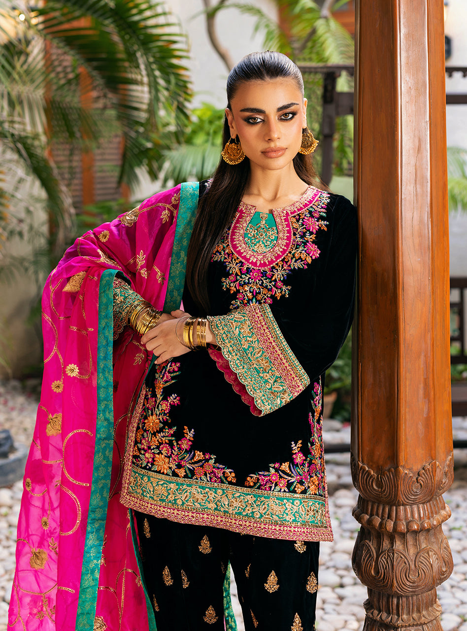 Zeba | Velvet Unstitched '25 | Zainab Chottani