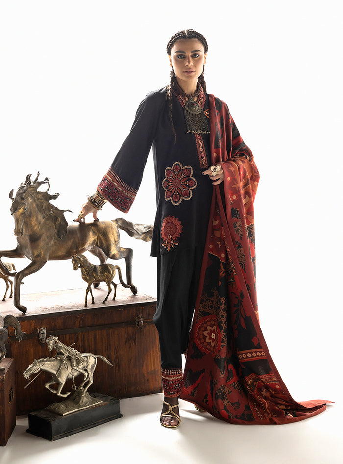 Vira | WINTER SHAWLS | ZAINAB CHOTTANI