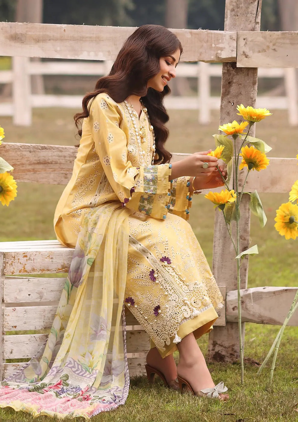 KFL-05 SAHAR | FESTIVE LAWN 2024 | KAHF PREMIUM in UK USA UAE online kapraye.com