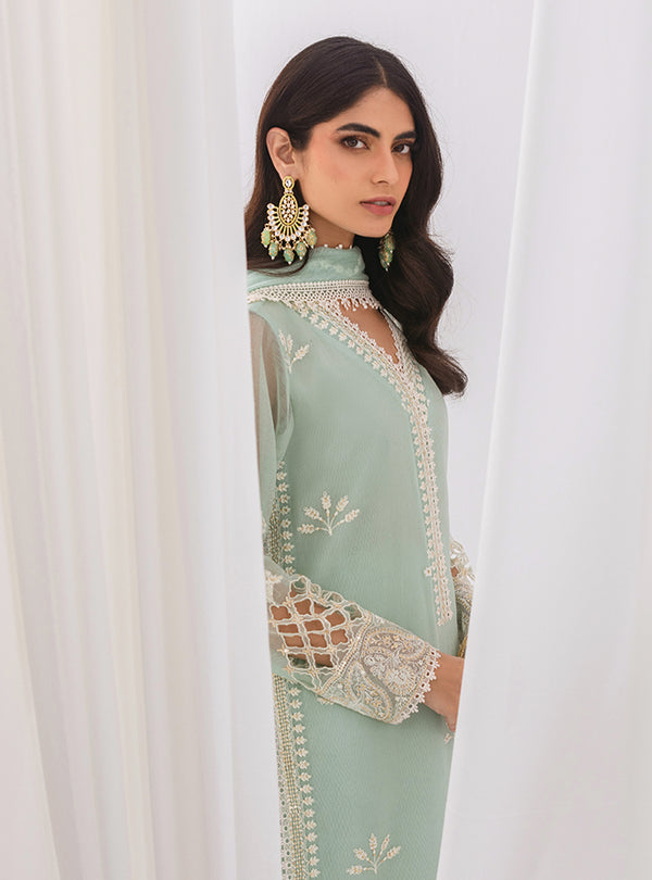 SEHAR | SUMMER EDIT | ZAINAB CHOTTANI in UK USA UAE online kapraye.com