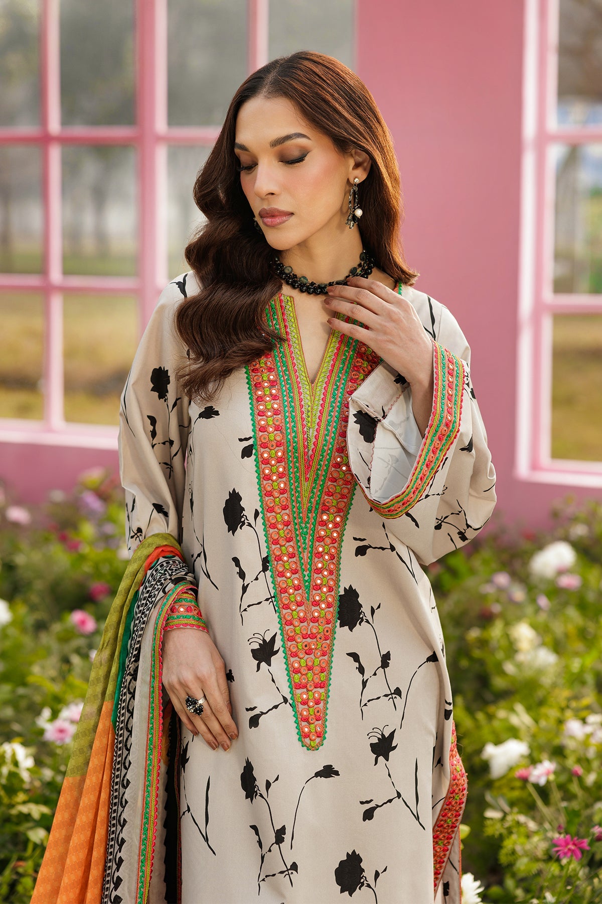 CRB6-02 | RANG E BAHAR | CHARIZMA