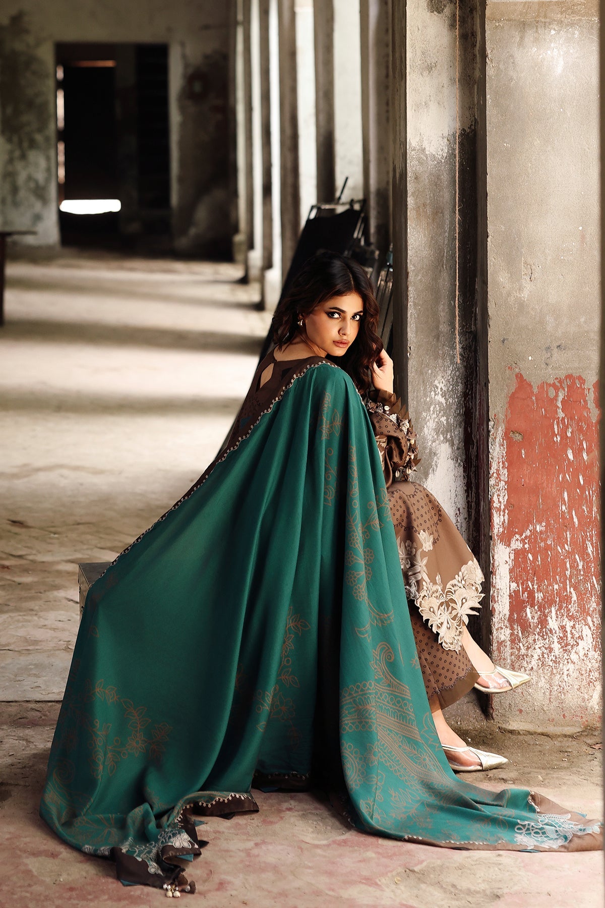 CCW6-16 | COMBINATION Vol-02 WINTER 2025 | CHARIZMA