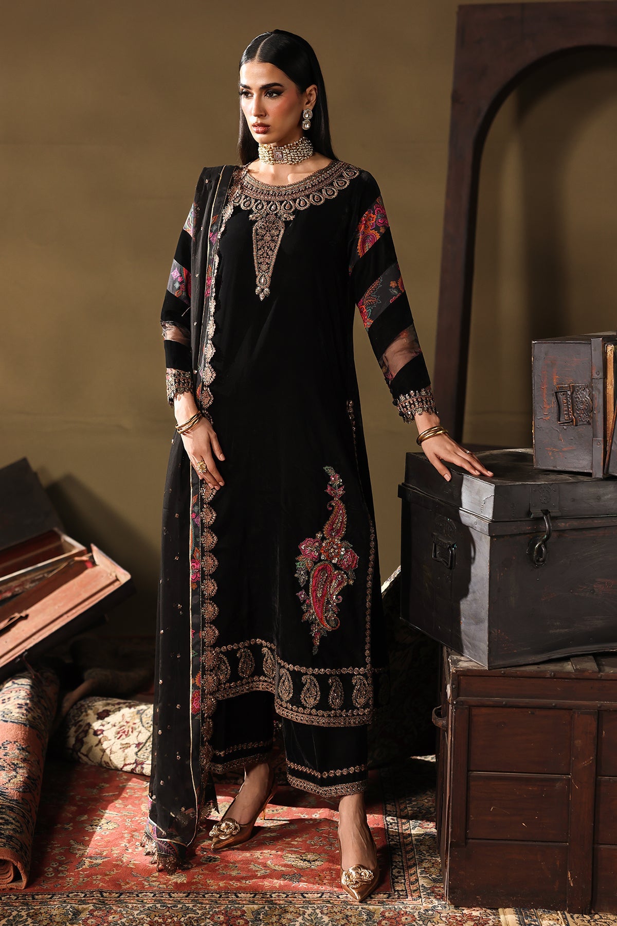 CVT5-01 |SIGNORA 2025 | CHARIZMA