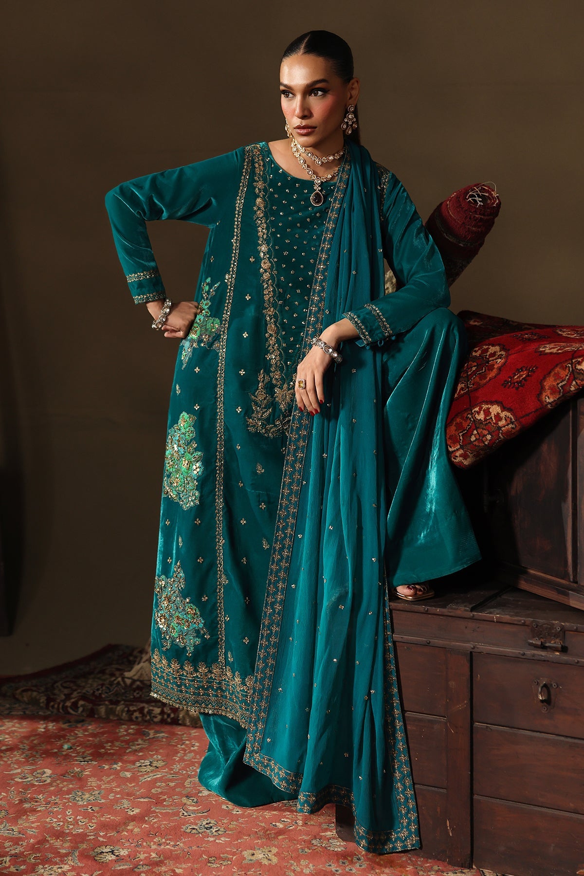 CVT5-07 |SIGNORA 2025 | CHARIZMA