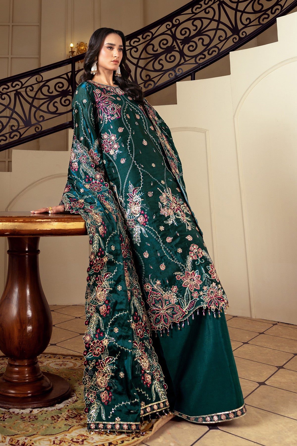 AF-SS-2243-Elif | AAINA - A REFLECTION OF ELEGANCE | ALIZEH FASHION