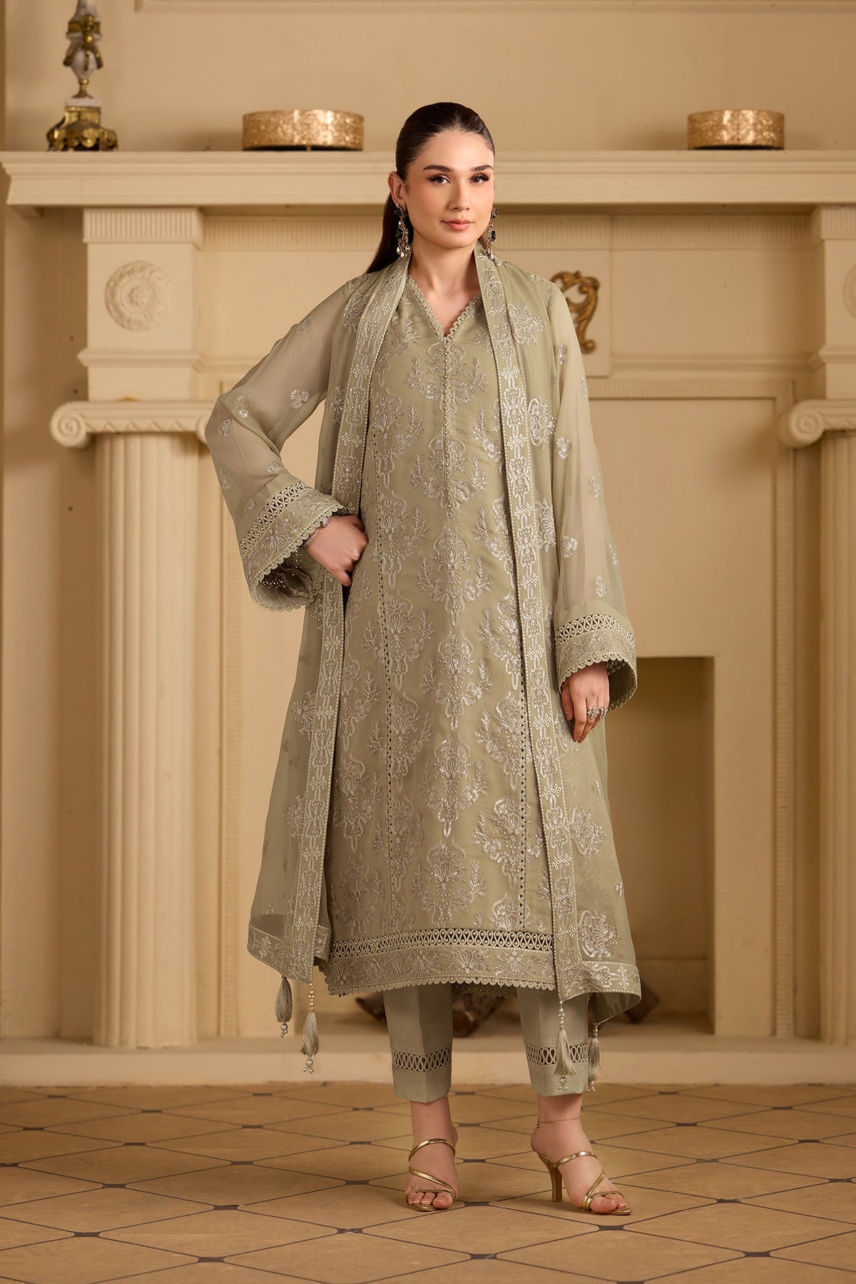 AF-CH-2255-Ezza | Alizeh Formals | Alizeh Fashion
