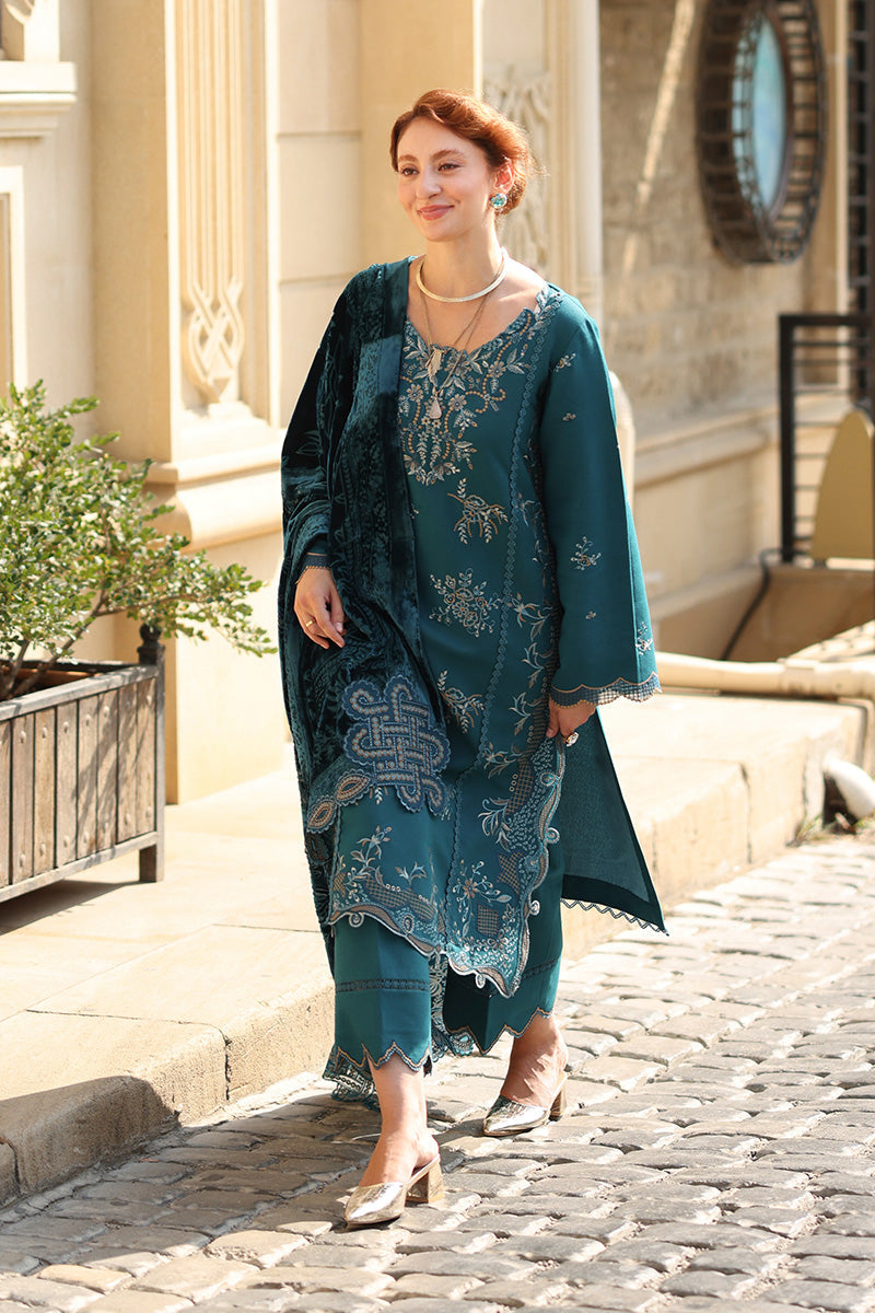 Mint | CARNATION LUXURY SHAWL EDIT | RANG RASIYA