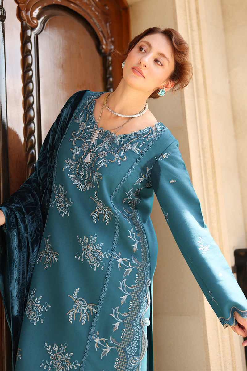Mint | CARNATION LUXURY SHAWL EDIT | RANG RASIYA