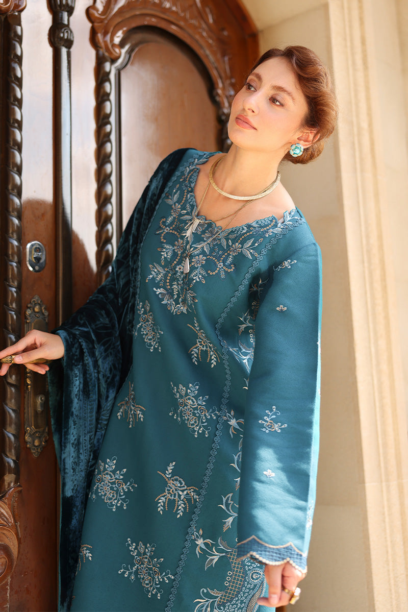 Mint | CARNATION LUXURY SHAWL EDIT | RANG RASIYA