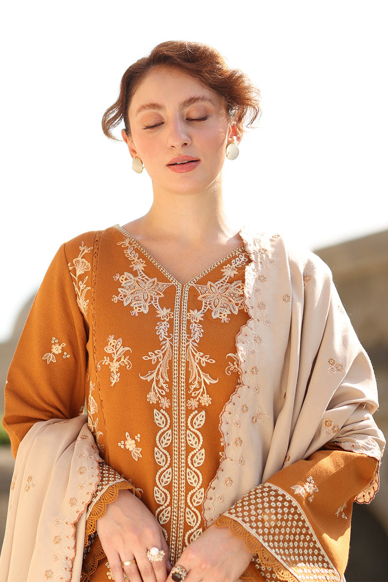 Cappuccino | CARNATION LUXURY SHAWL EDIT | RANG RASIYA