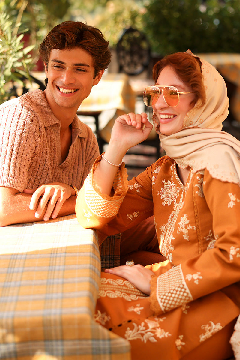 Cappuccino | CARNATION LUXURY SHAWL EDIT | RANG RASIYA