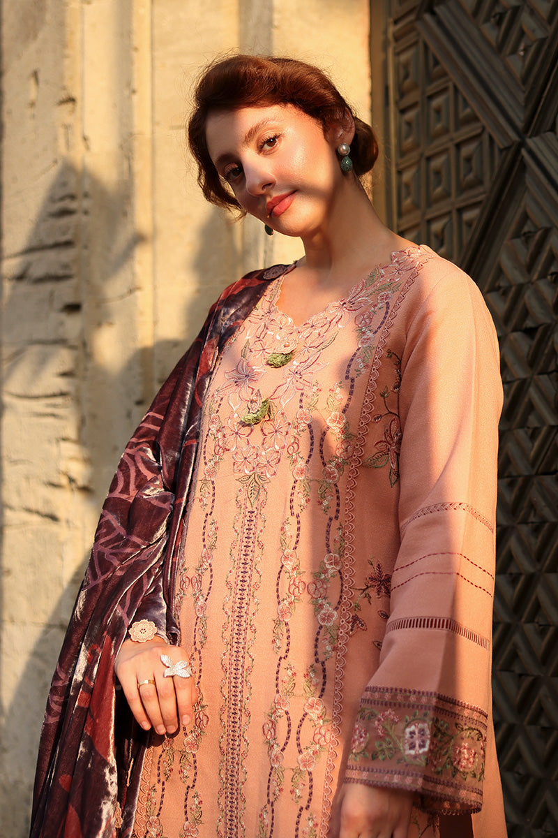 Latte | CARNATION LUXURY SHAWL EDIT | RANG RASIYA