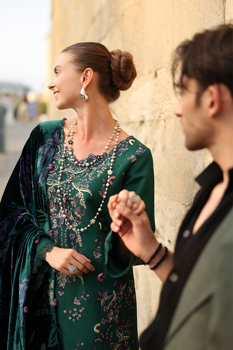 Matcha | CARNATION LUXURY SHAWL EDIT | RANG RASIYA