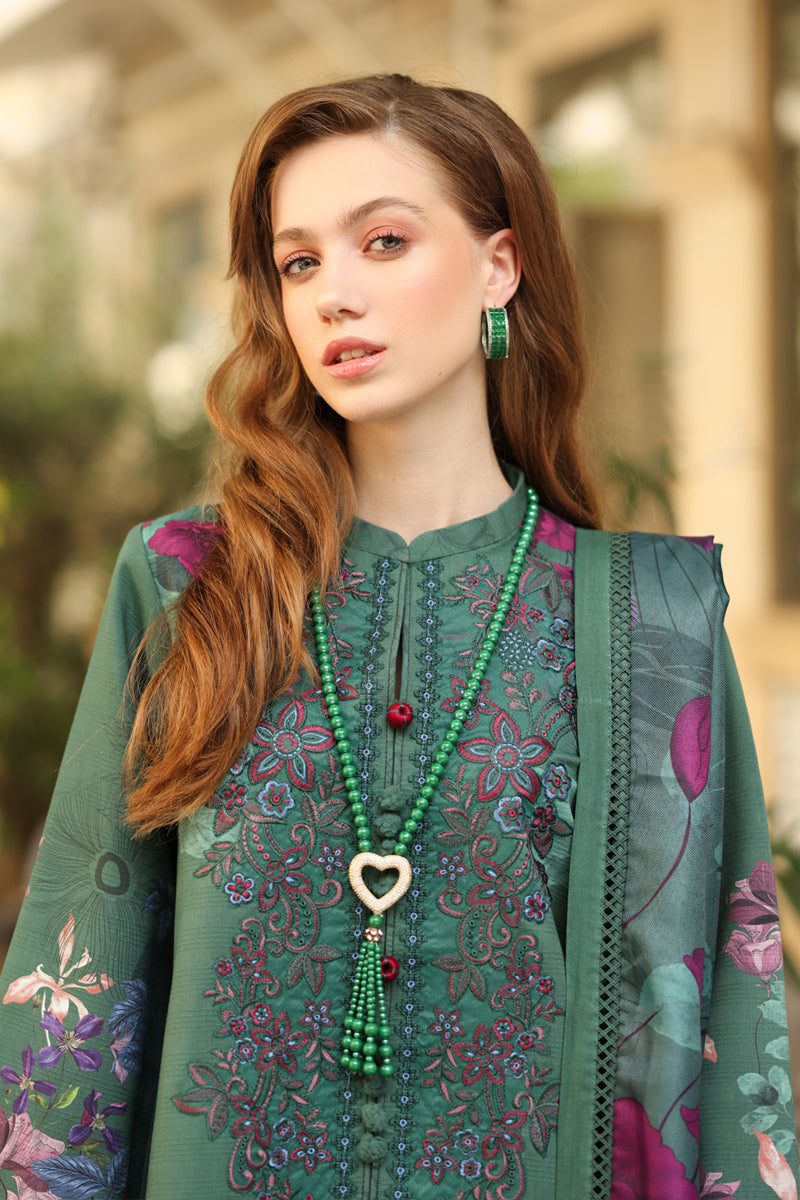 Lisa | LIFESTYLE WINTER EDIT 2025 | RANG RASIYA