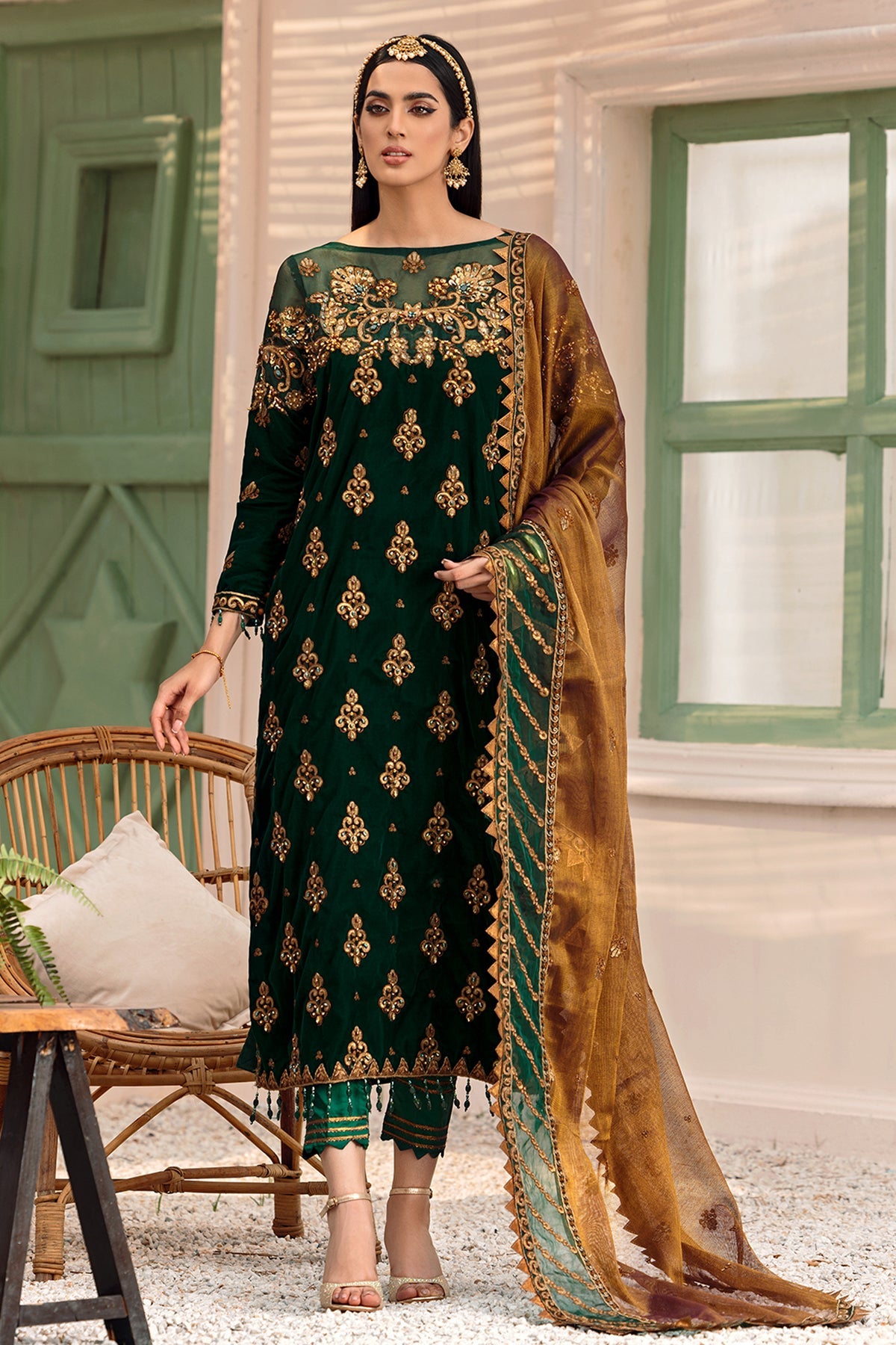 Velmira | VELVET AFFAIR | EMAAN ADEEL