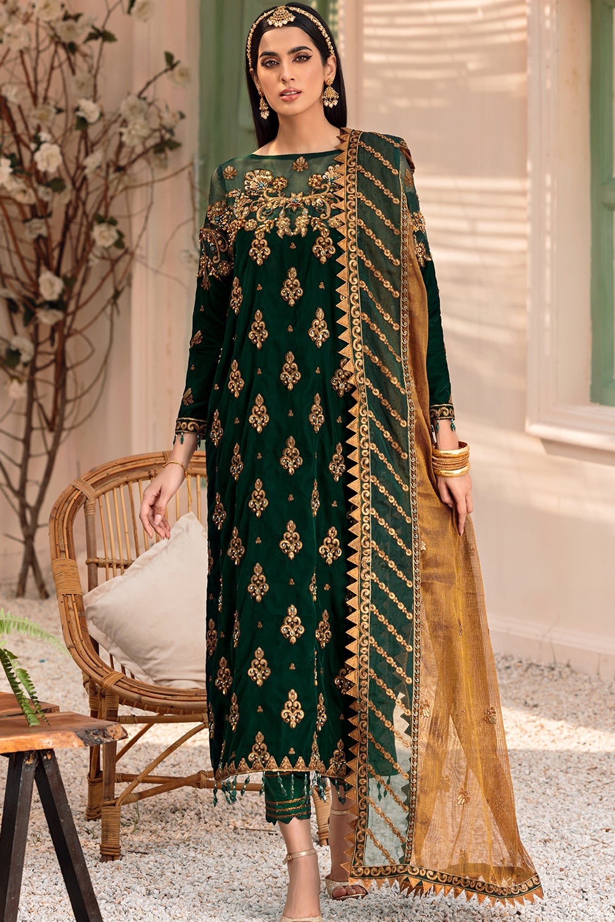 Velmira | VELVET AFFAIR | EMAAN ADEEL