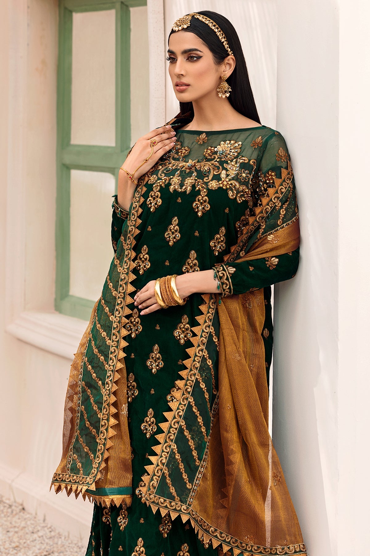 Velmira | VELVET AFFAIR | EMAAN ADEEL