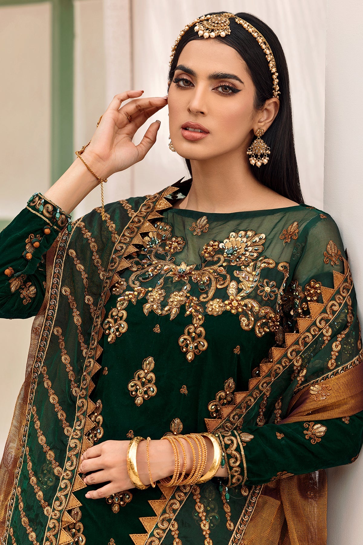 Velmira | VELVET AFFAIR | EMAAN ADEEL