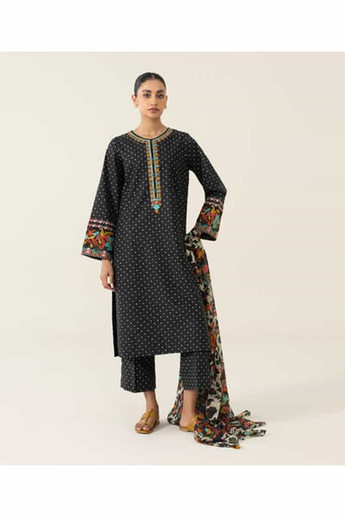 3 PIECE - EMBROIDERED TEXTURED LAWN SUIT | SIGNATURE LAWN VOL 4 | SAPPHIRE in UK USA UAE online kapraye.com