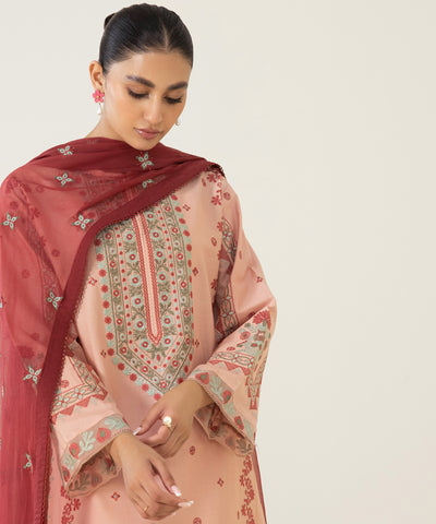 3 PIECE - EMBROIDERED TEXTURED LAWN SUIT | SIGNATURE LAWN VOL 4 | SAPPHIRE in UK USA UAE online kapraye.com