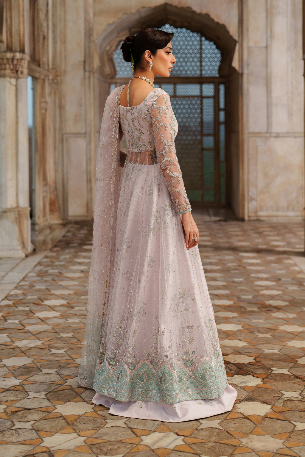 UE-552 Embroidered Net | Printed Formals | IZNIK
