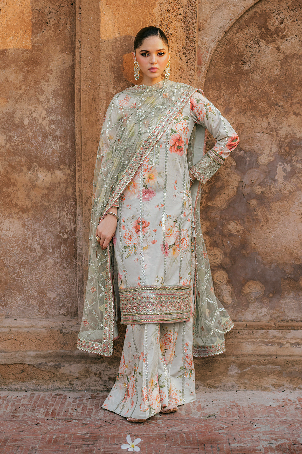 UE-311 Embroidered Raw Silk | Printed Formals | IZNIK