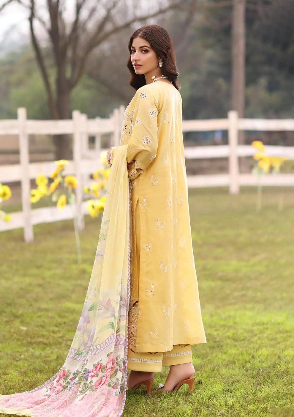 KFL-05 SAHAR | FESTIVE LAWN 2024 | KAHF PREMIUM in UK USA UAE online kapraye.com