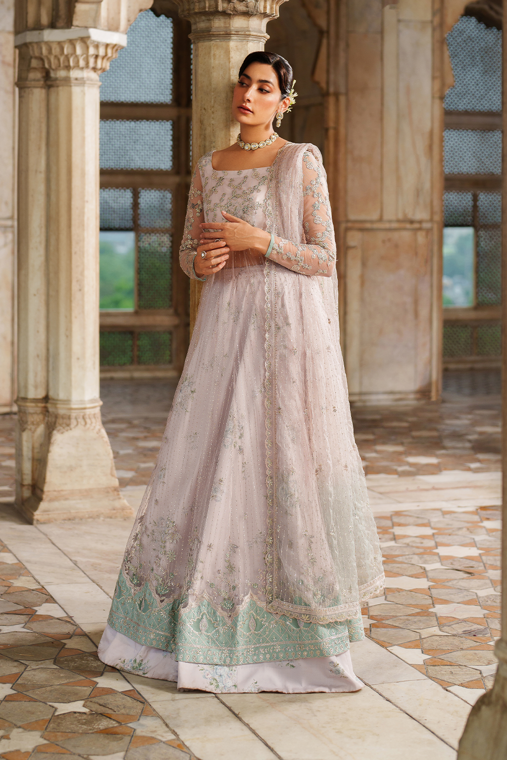 UE-552 Embroidered Net | Printed Formals | IZNIK