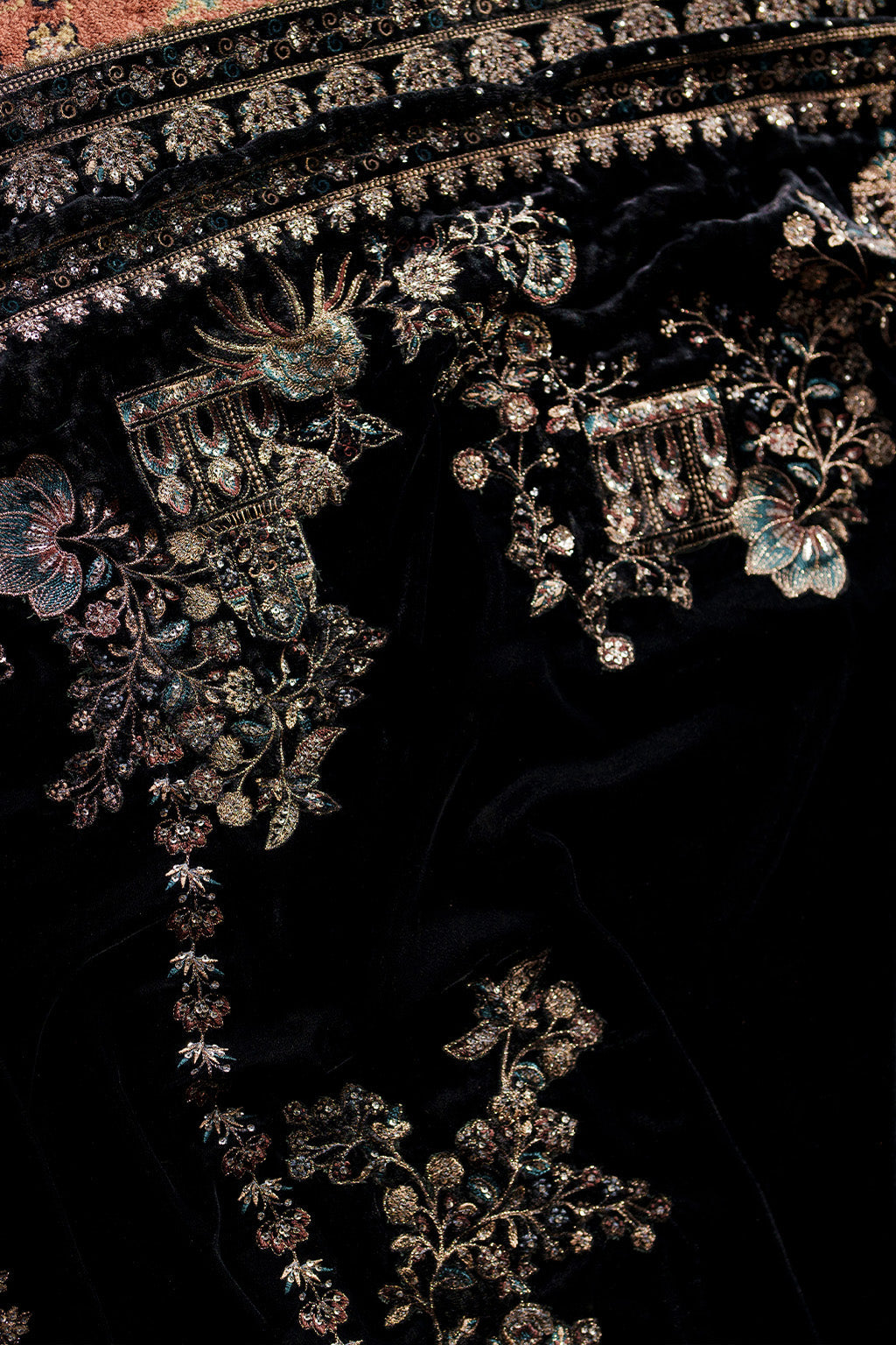 IV-72 Embroidered Velvet | VELVET EDIT II | IZNIK