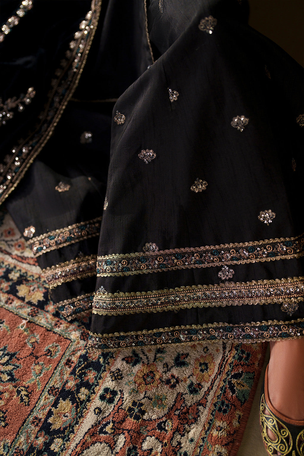IV-72 Embroidered Velvet | VELVET EDIT II | IZNIK
