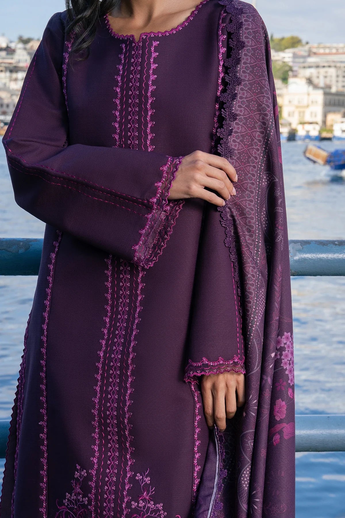 Mauve | MEET ME IN ISTANBUL | Rang Rasiya Free Shipping to UK/USA/UAE Kapraye