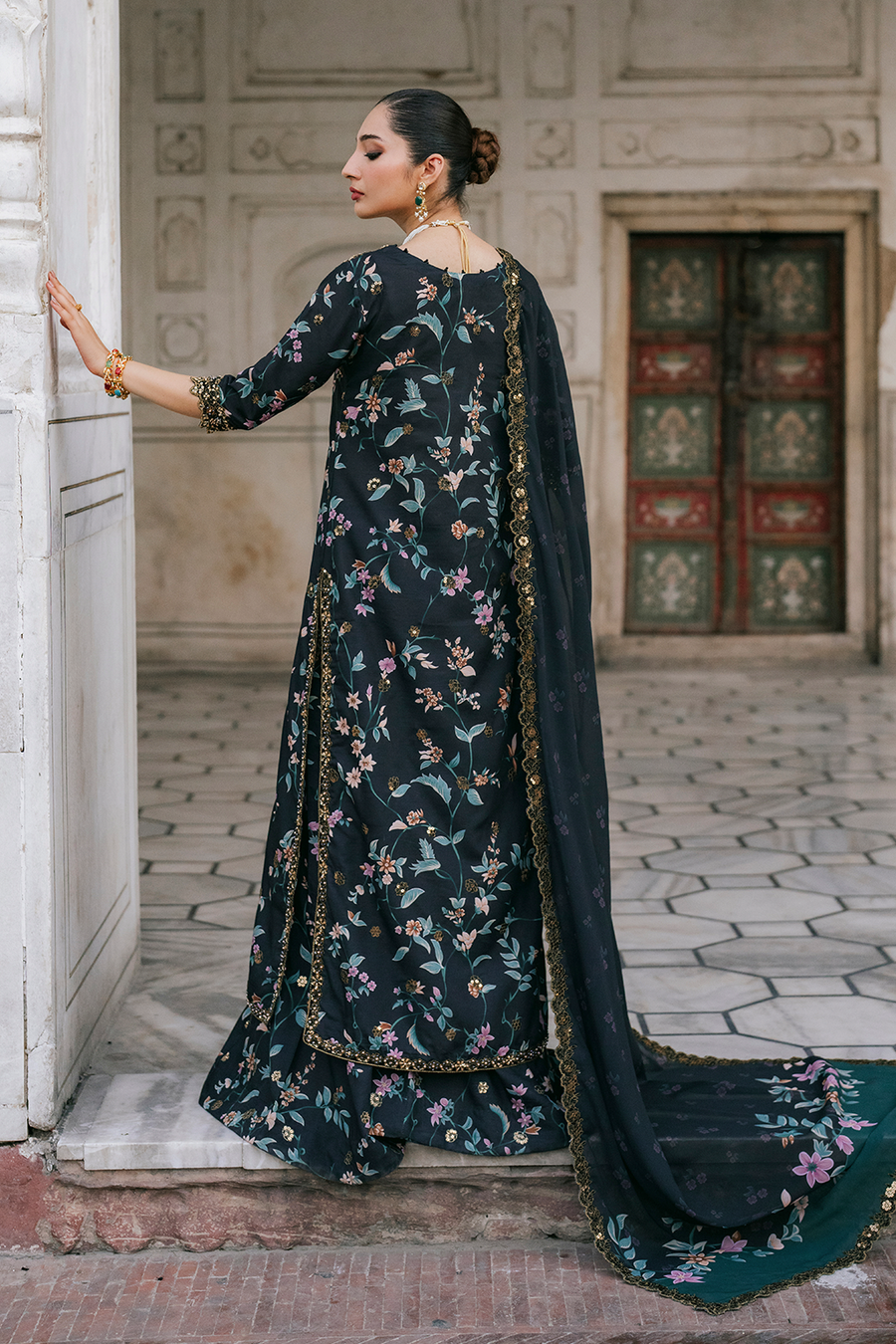 UE-317 Embroidered Raw Silk | Printed Formals | IZNIK