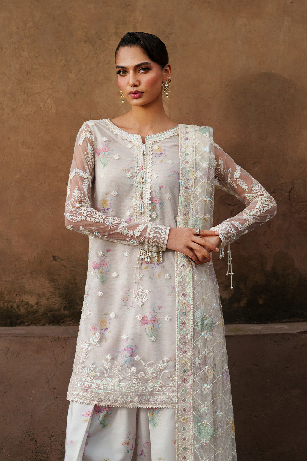 UE-534 Embroidered Net | Printed Formals | IZNIK