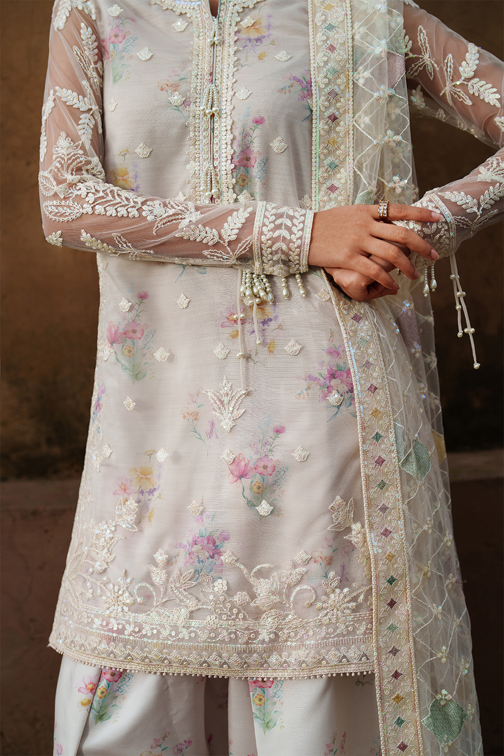 UE-534 Embroidered Net | Printed Formals | IZNIK