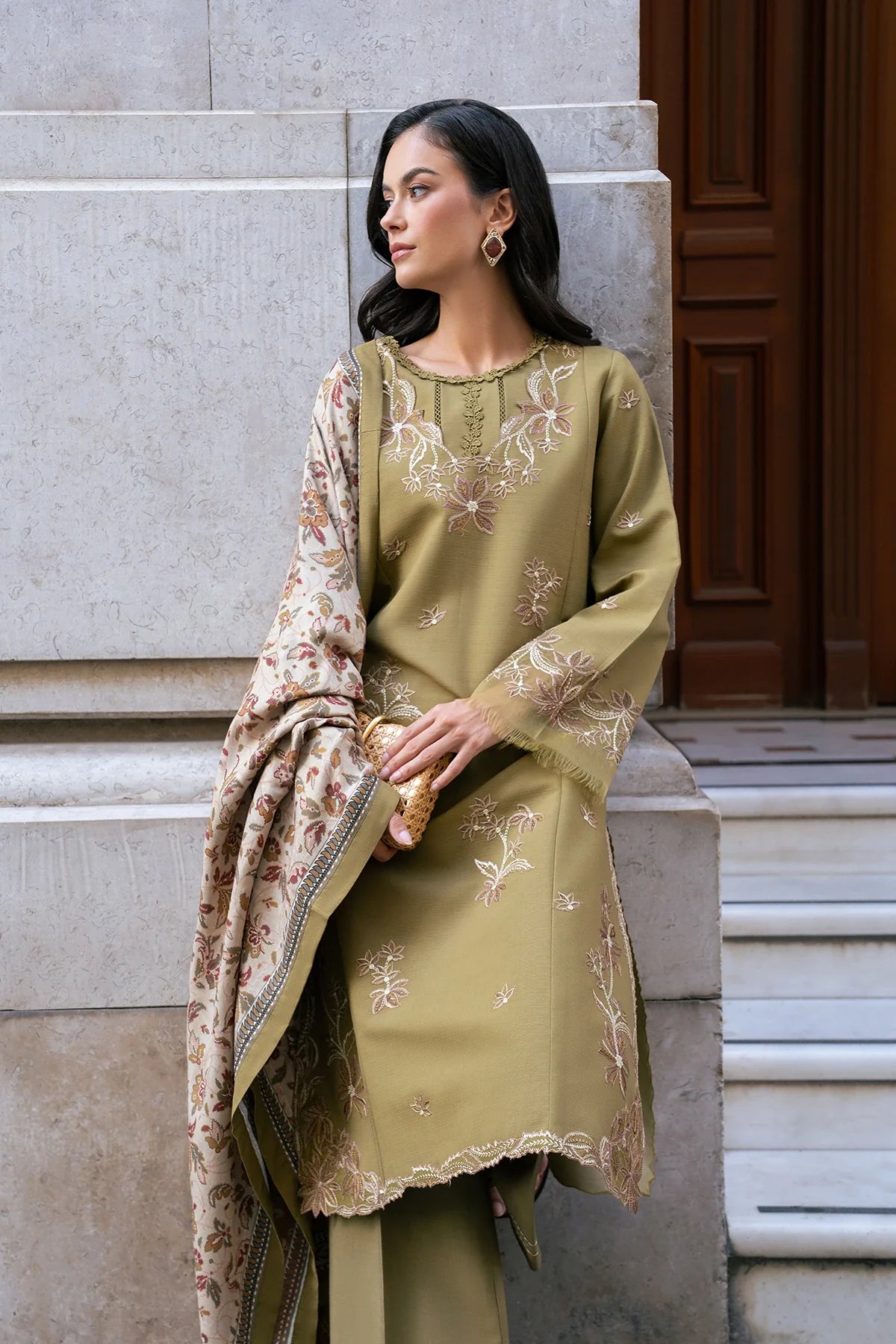 Eden | MEET ME IN ISTANBUL | Rang Rasiya Free Shipping to UK/USA/UAE Kapraye