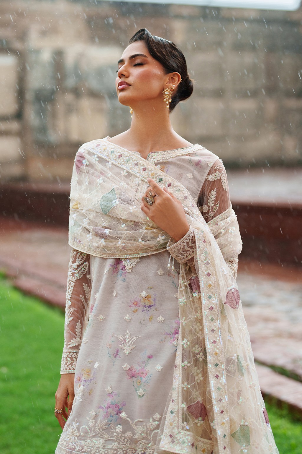 UE-534 Embroidered Net | Printed Formals | IZNIK