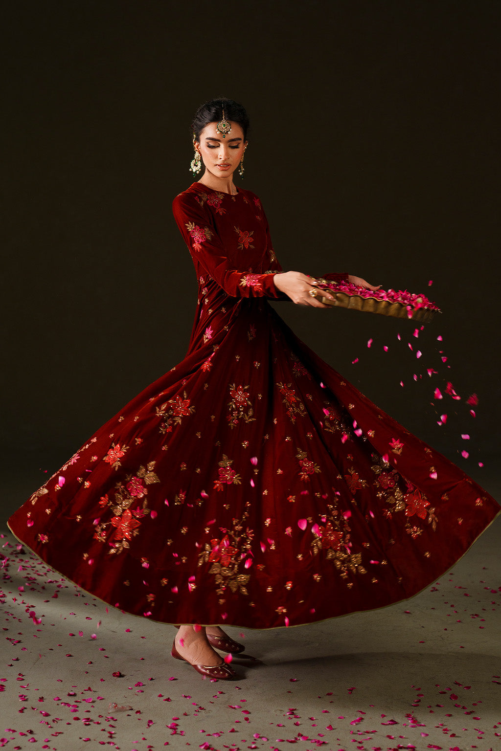 IV-79 Embroidered Velvet | VELVET EDIT II | IZNIK