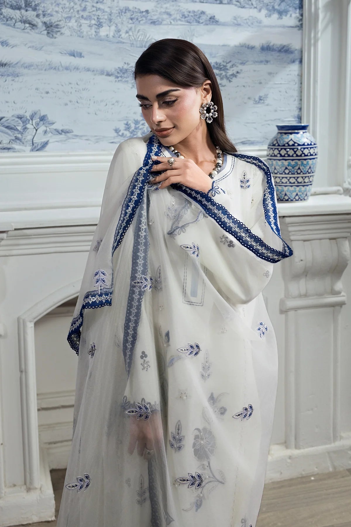 Luna | LUMEIRE SILK | RANG RASIYA