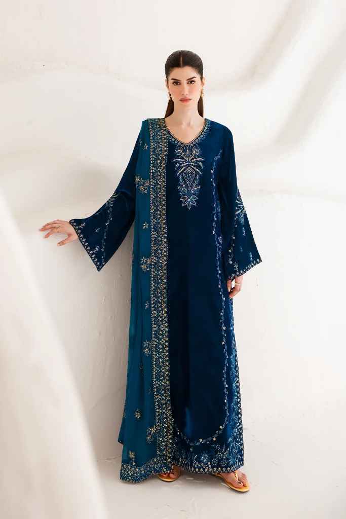 EVANTHE | VELVET AFFAIR | EMAAN ADEEL