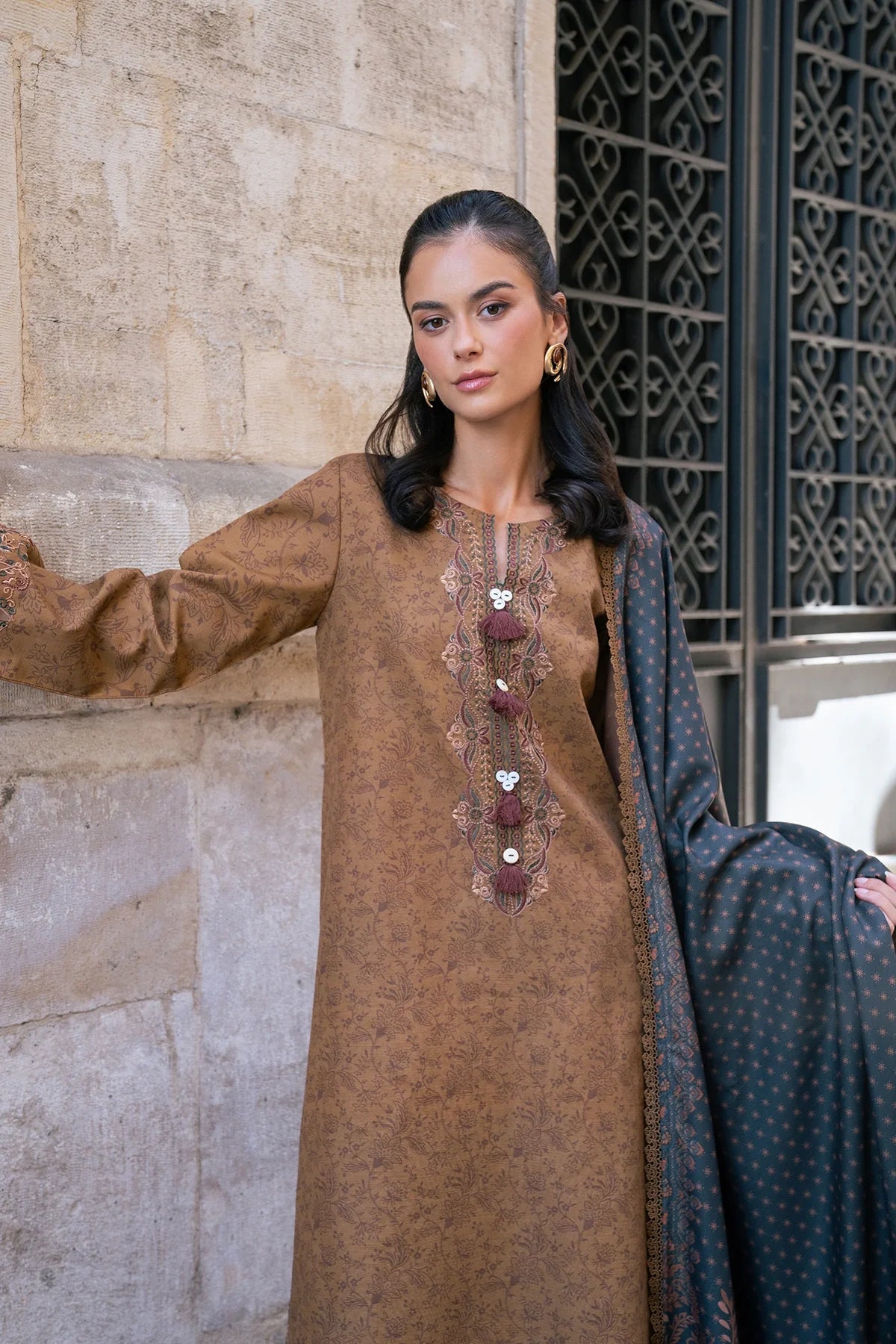 Oat | MEET ME IN ISTANBUL | Rang Rasiya