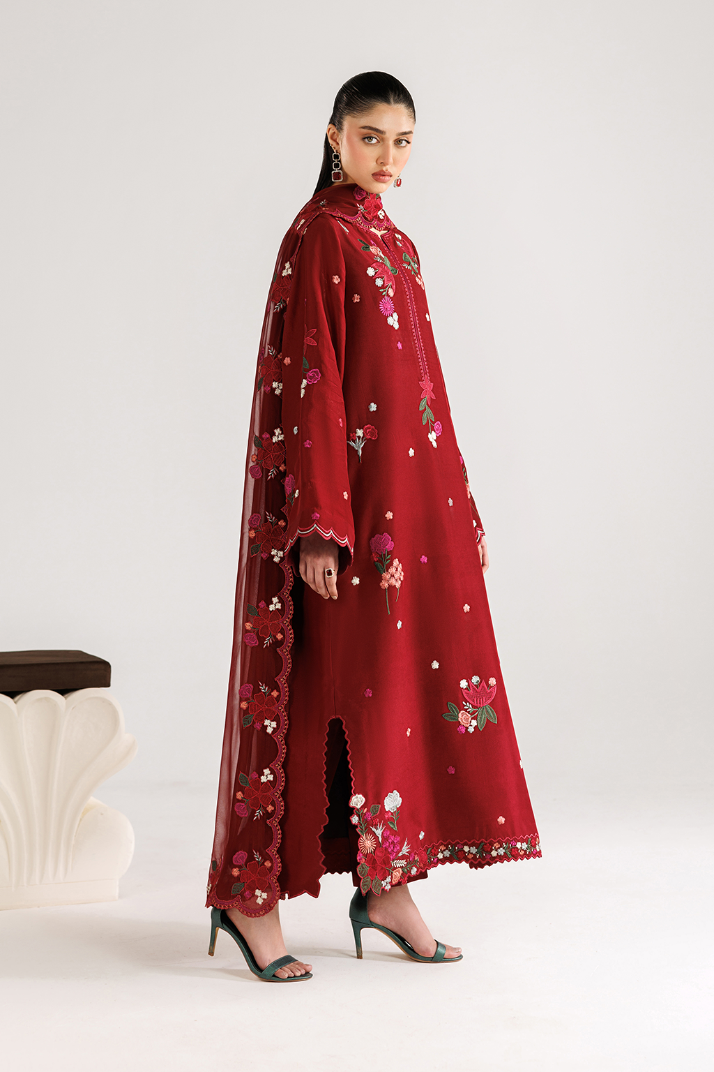 UE-652 Ramen Silk | Eid Luxe | Iznik