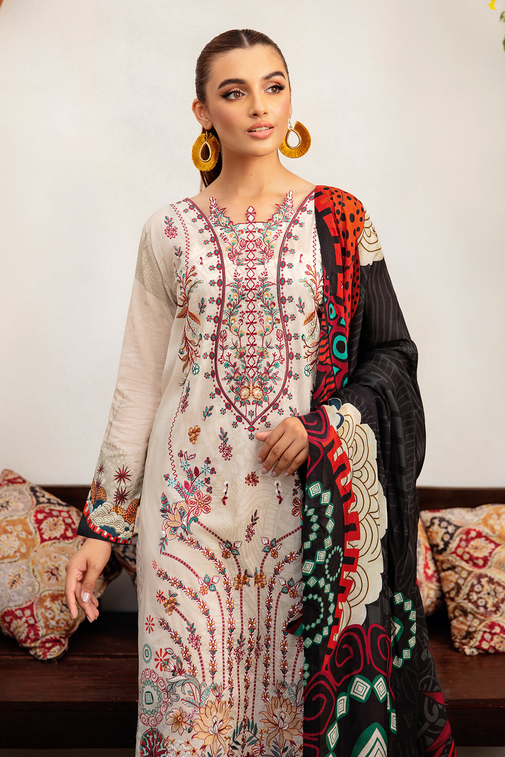 L-1208 || MASHAAL COLLECTION || RAMSHA in UK USA UAE online kapraye.com