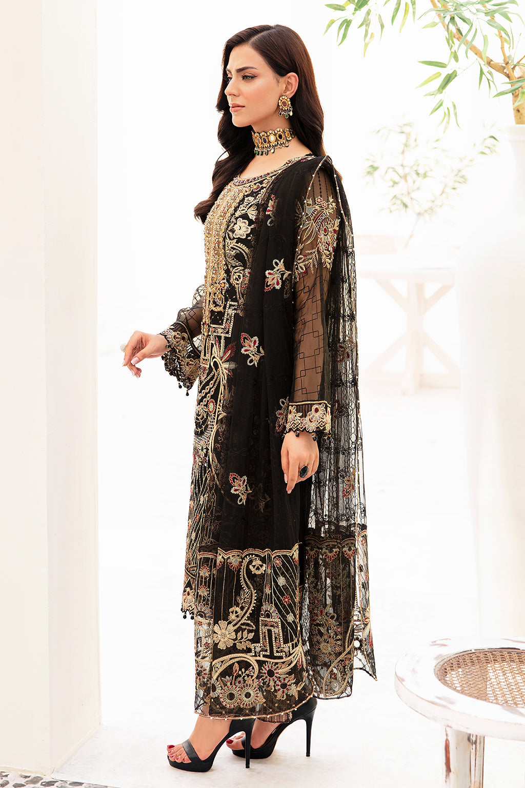 M-906 | MINHAL COLLECTION | RAMSHA in UK USA UAE online kapraye.com