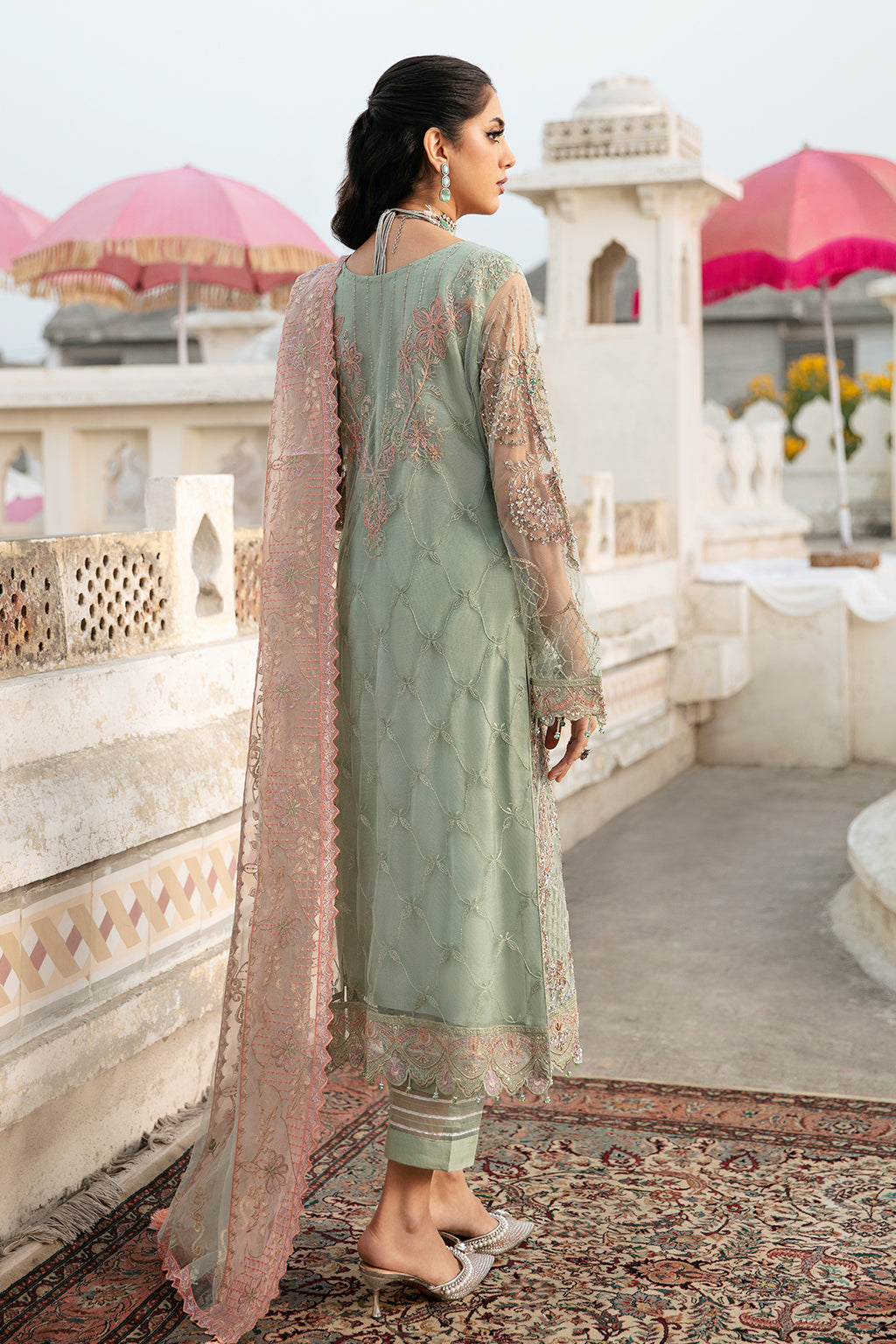 H-302 || LUXURY WEDDING COLLECTION || RAMSHA in UK USA UAE online kapraye.com