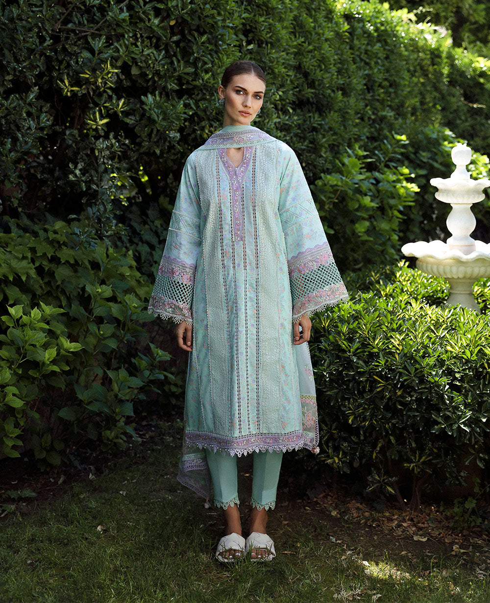 Rosa (D8-A) | AYLIN SUMMER LAWN | REPUBLIC WOMENSWEAR