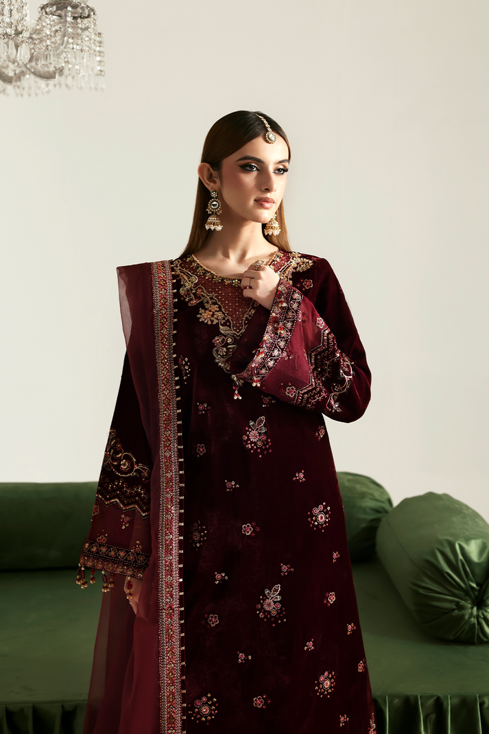 NADIRA | ZARPOSH VELVET COLLECTION | EMAAN ADEEL