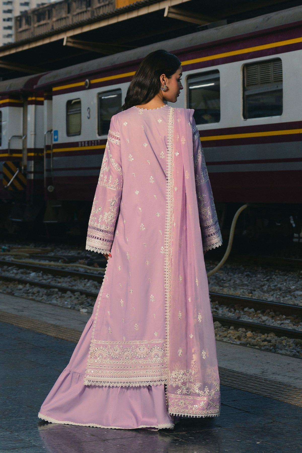 DILNASHEEN | MULAKAT | AFROZEH in UK USA UAE online kapraye.com