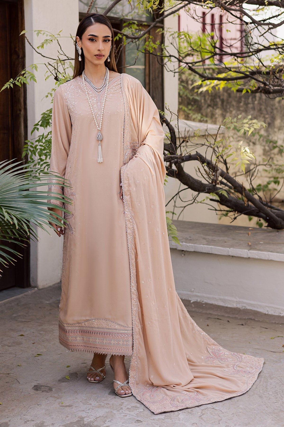 NW-124 | MAYA VELVET | NUREH