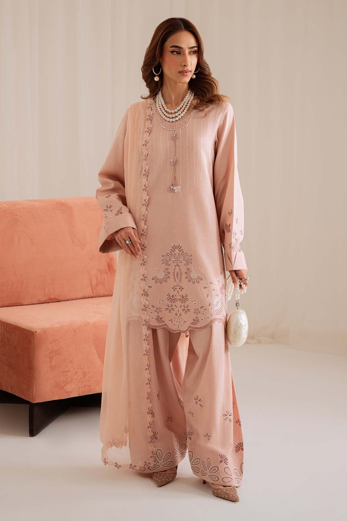 NP-684 | Shades Of Winter | Nureh